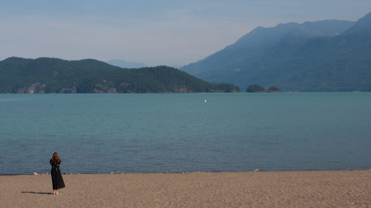 Harrison Hot Springs Lake, lake, mountain, beach